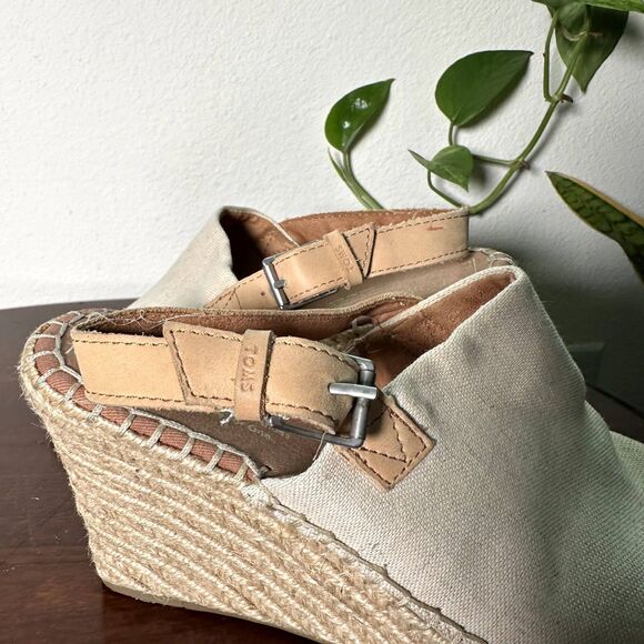 TOMS Women's Wedge Sandals 8.5 Natural Canvas Espadrille Peep Toe Heels Beige - Picture 7 of 11